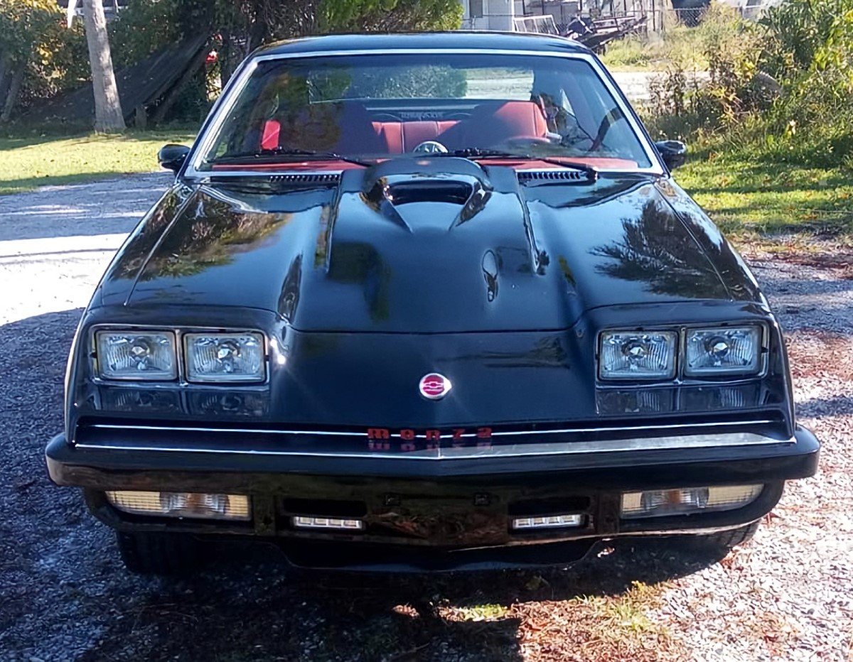 Tracy Howard's Chevrolet Monza 2+2 Hatchback hot rod